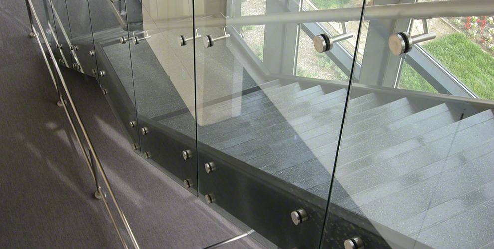 SRS Railing Systems Installation Image Gallery of C.R. Laurence TAPERLOC® Dry Glaze Glass