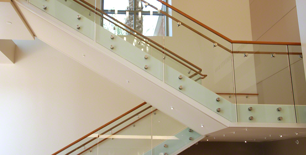 SRS Railing Systems Installation Image Gallery of C.R. Laurence TAPERLOC® Dry Glaze Glass